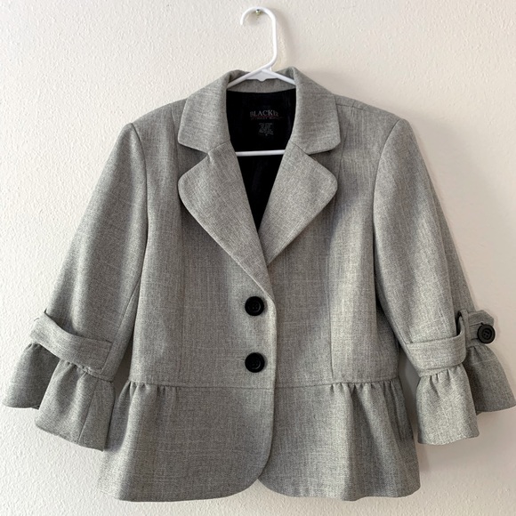 Beautiful gray blazer/jacket - Picture 1 of 2
